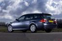 BMW320i02